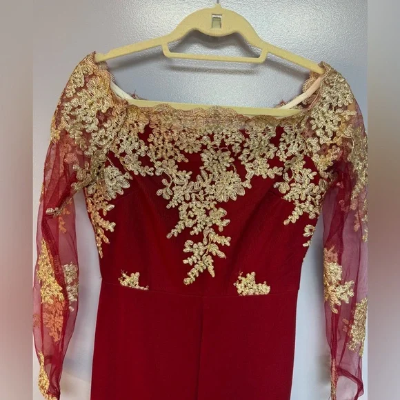 Elegant Red Lace Jumpsuit, no tag, size would fit M - Picture 5 of 14